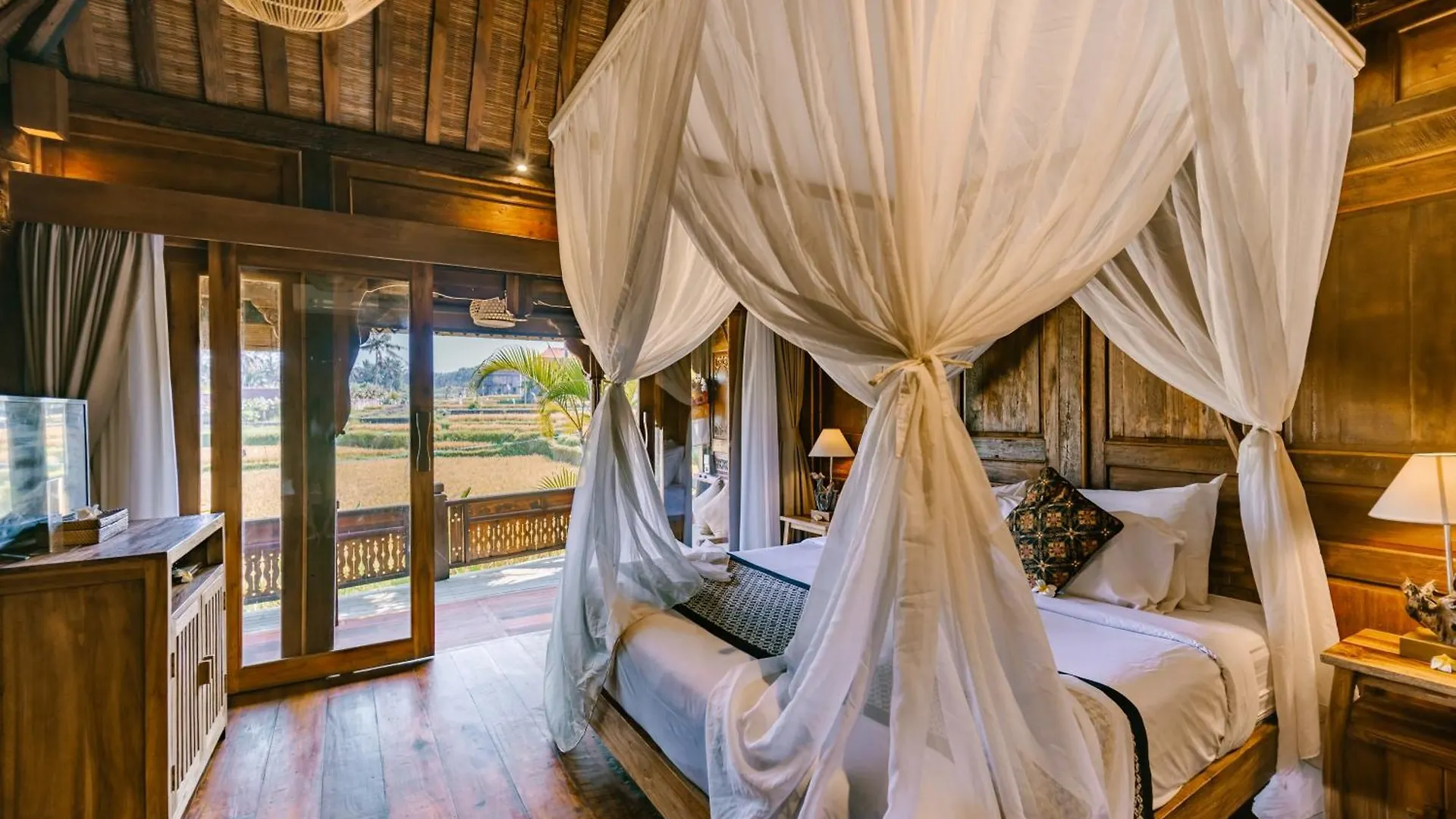 Madani Antique Villas Ubud Indonesia