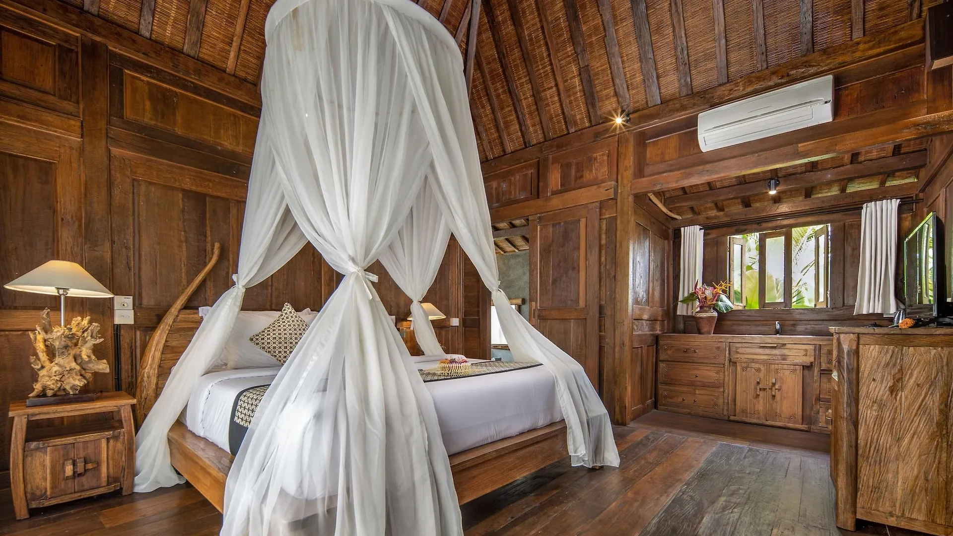 Madani Antique Villas Ubud