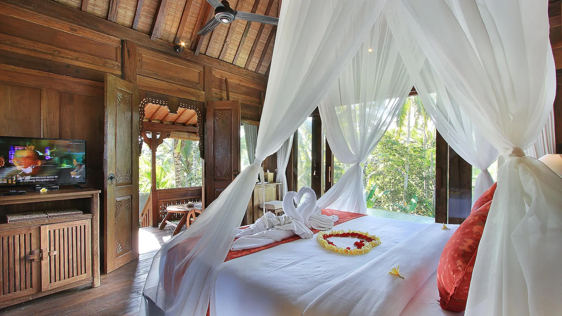 Madani Antique Villas Ubud