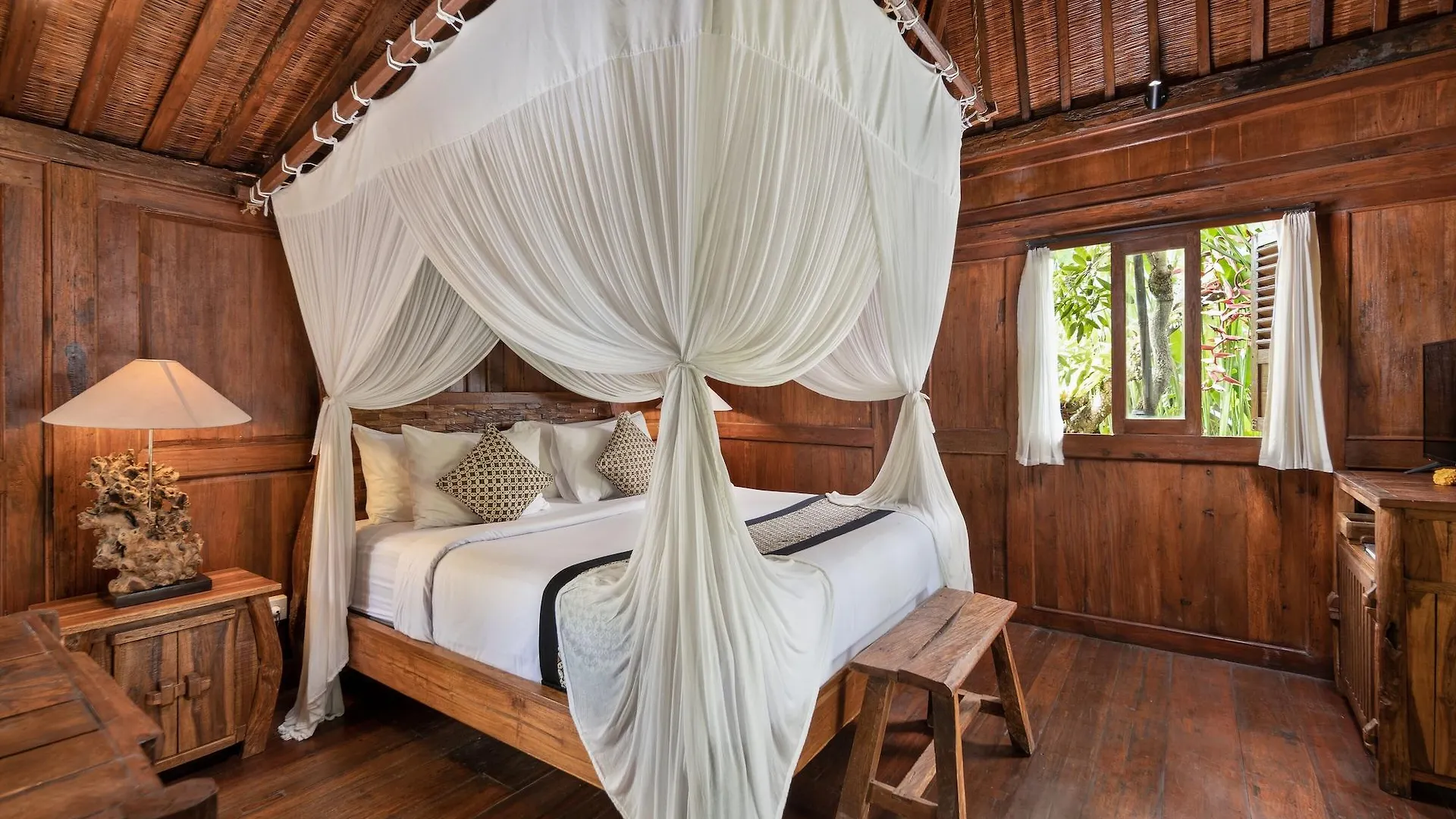 Madani Antique Villas Ubud